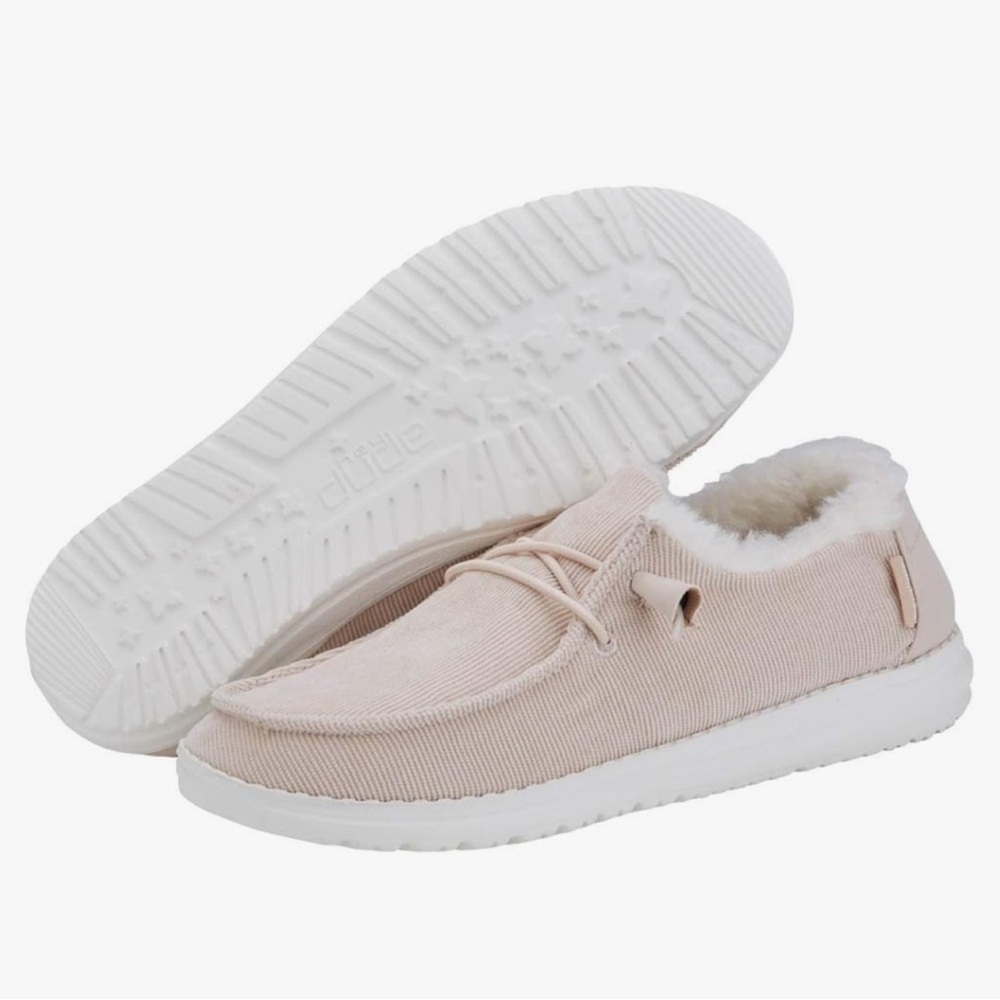 HEY DUDE Women's Wendy Corduroy Cream Loafer Slip On Lightweight Size 9 NEW - Picture 15 of 16